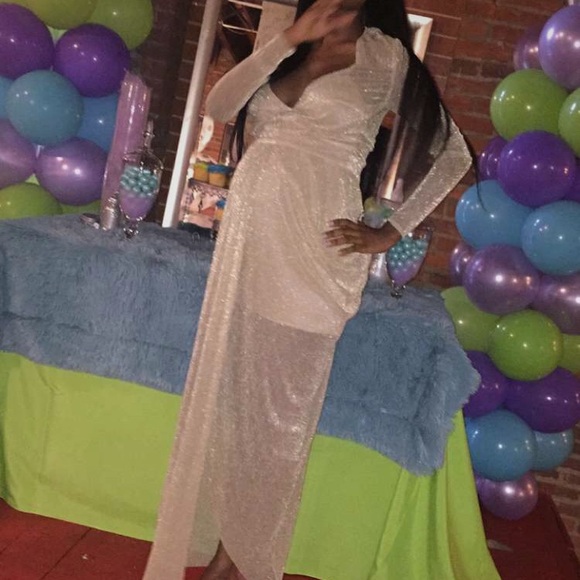 Dress - Picture 1 of 1